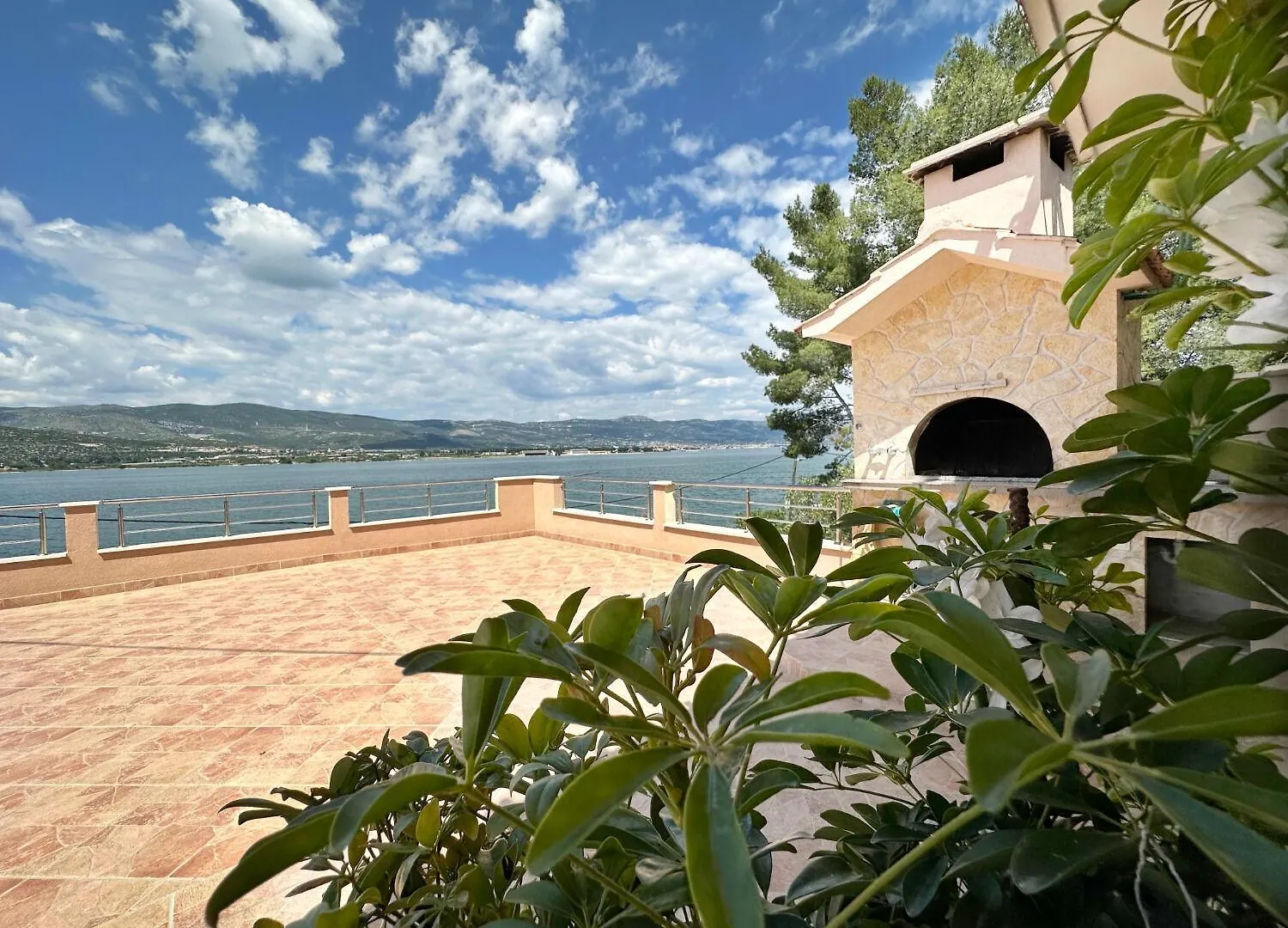 Apartments Vini Trogir Chorvatsko